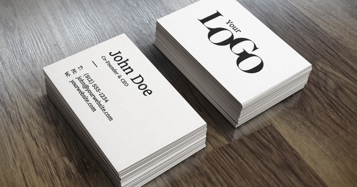 Realistic Business Card MockUp